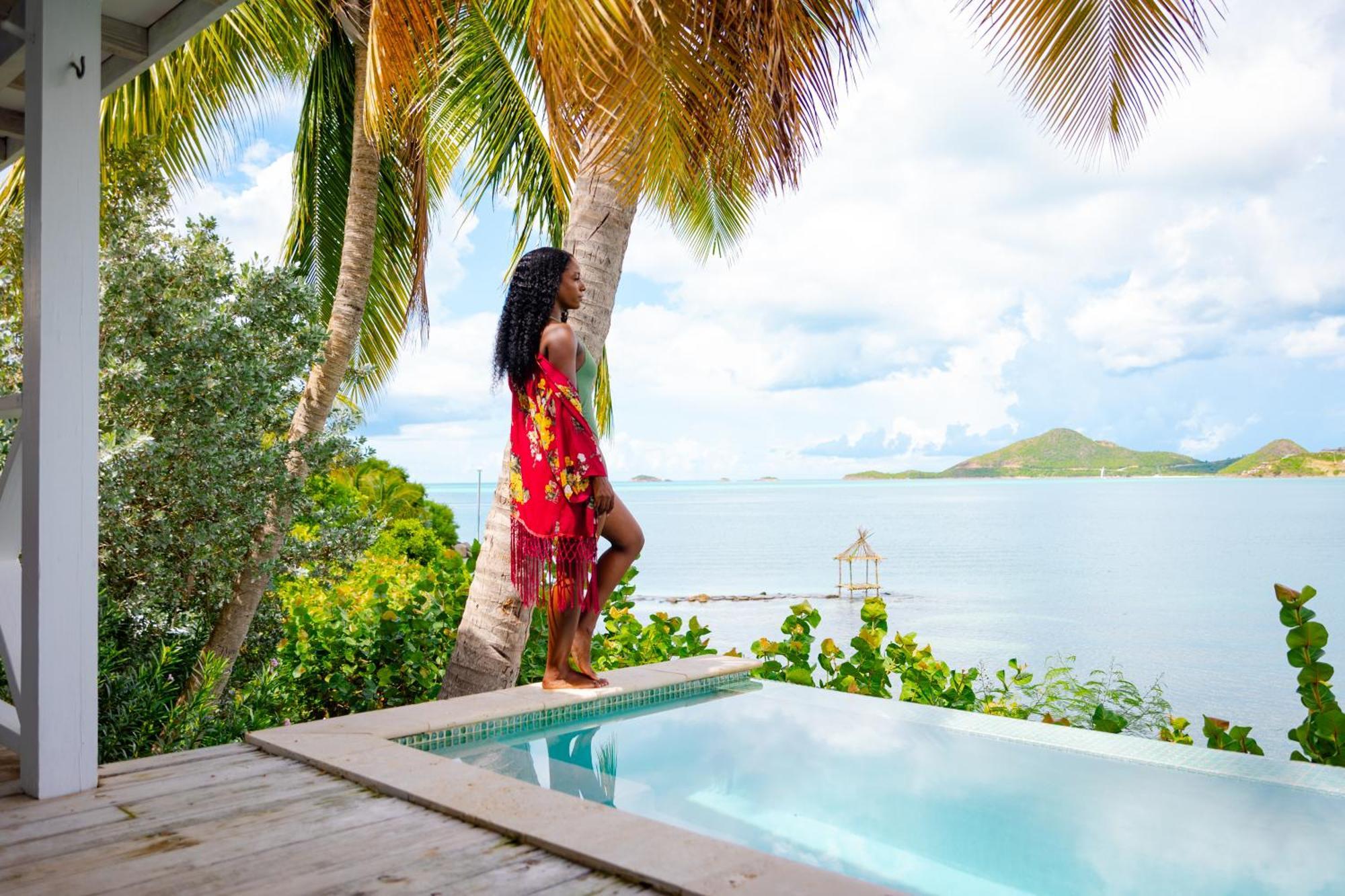 Suite with Private Pool,1686436387:JPEG